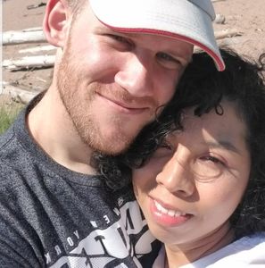 Meet your Posher, Yesi